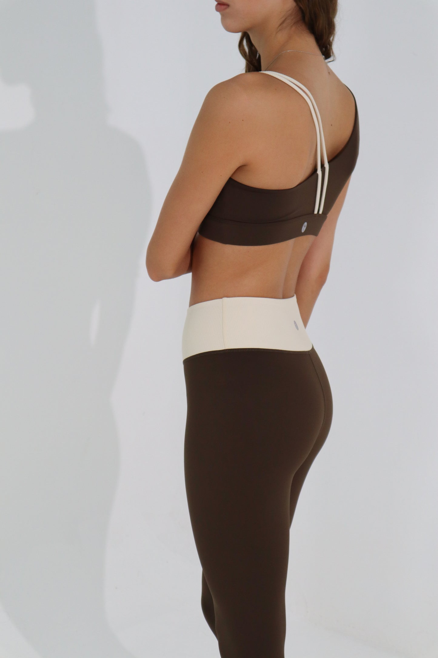Conquer Leggings